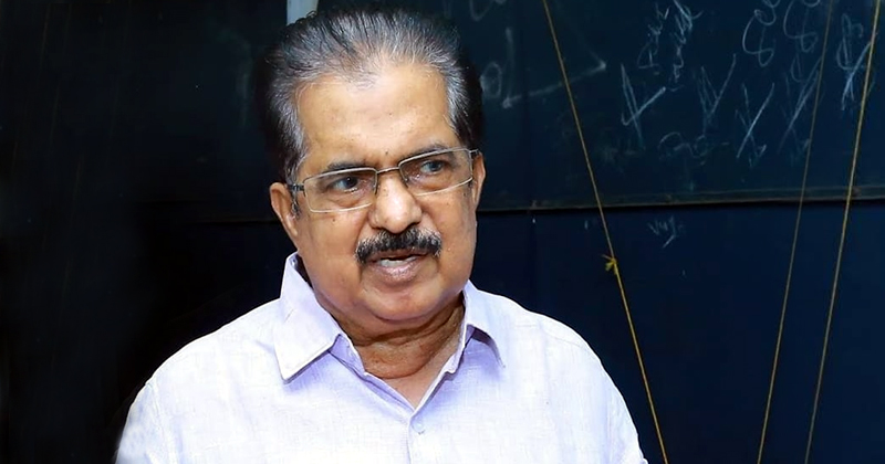 മുന്‍ മന്ത്രിയും മുസ്‌ലിം ലീഗ് നേതാവുമായ കുട്ടി അഹമ്മദ് കുട്ടി (71) അന്തരിച്ചു