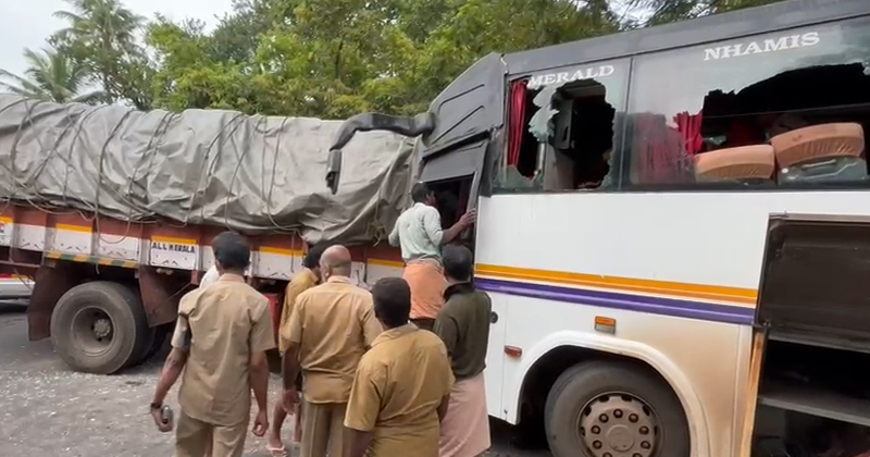 പന്തളത്ത് ബസും ചരക്കുലോറിയും കൂട്ടിയിടിച്ച് അപകടം; ഒരാൾ മരിച്ചു
