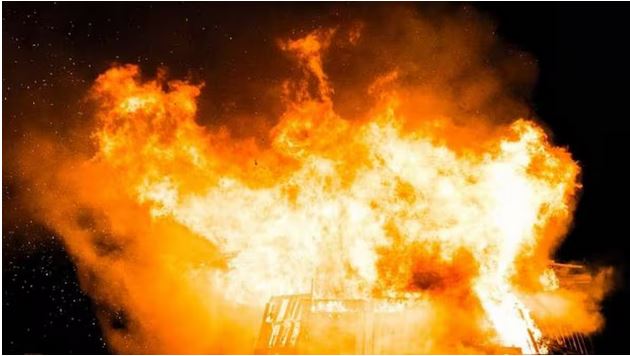 ദീപാവലി ആഘോഷത്തിനിടെയുണ്ടായ തീപിടിത്തത്തില്‍ മൂന്ന് കുട്ടികള്‍ക്ക് ദാരുണാന്ത്യം; രണ്ട് പേര്‍ക്ക് ഗുരുതര പരിക്ക്