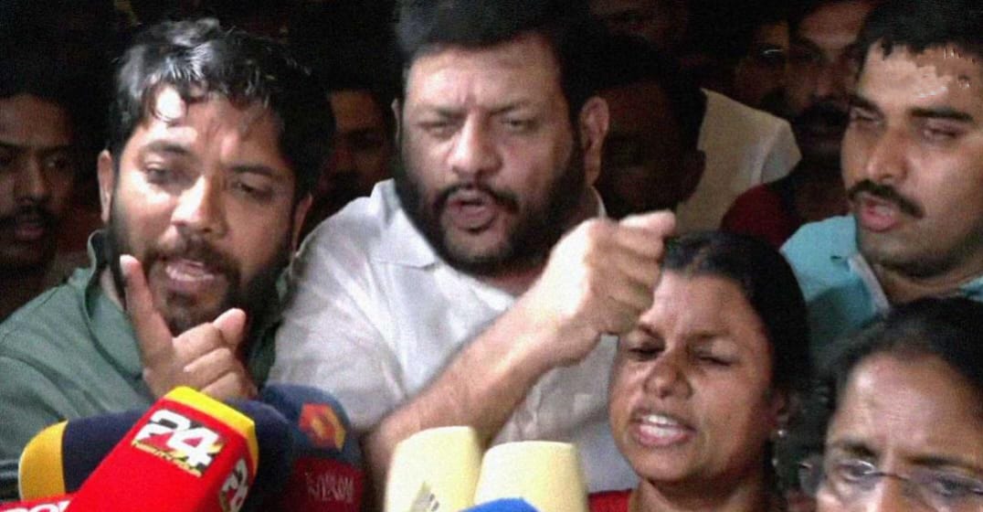 ബിജെപി-സിപിഎം സംഘനൃത്തത്തിന് അവസരമൊരുക്കിയത് പോലീസ്; അതിക്രമത്തെ ശക്തമായി നേരിടുമെന്ന് ഷാഫി പറമ്പിൽ എംപി