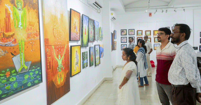 PAINTING| സജിത്ത് റമഡിയുടെ ചിത്രപ്രദര്‍ശനം വൈലോപ്പിള്ളി സംസ്‌കൃതി ഭവനില്‍