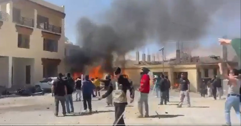 Protestors in Ladakh|  ലഡാക്കിന് സംസ്ഥാന പദവി : ലേയില്‍ പ്രതിഷേധം രൂക്ഷം; ബിജെപിയുടെ പ്രാദേശിക ഓഫീസ് പ്രതിഷേധക്കാര്‍ അഗ്നിക്കിരയാക്കി