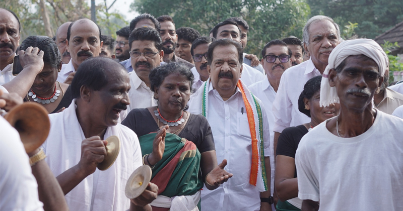 ആശ്രയമറ്റവർക്ക് തണലായി ഗാന്ധിഗ്രാമം; അകലാടിയിൽ വികസന പദ്ധതികളുമായി രമേശ് ചെന്നിത്തല